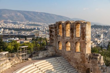 A picture of the Odeon of Herodes Atticus.