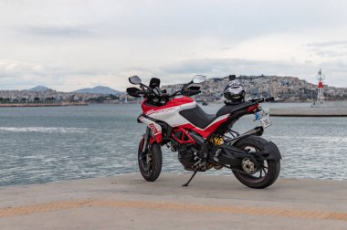 Ducati Multistrada 1200 S 'nin bir resmi..