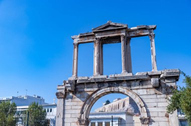 Hadrian kemerinin bir resmi..