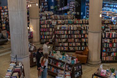 A picture of the interior of The Last Bookstore.