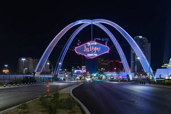 Una Foto Del Las Vegas Boulevard Gateway Arches Notte — Foto Stock