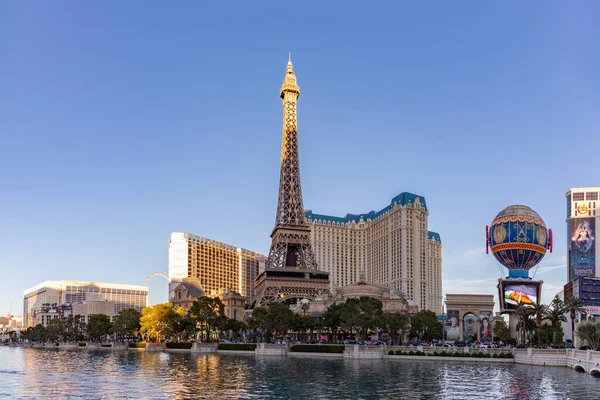 Picture Eiffel Tower Balloon Sign Paris Las Vegas Main Building — Zdjęcie stockowe