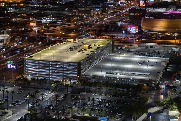 Una Foto Parcheggio Enorme Las Vegas Notte — Foto Stock
