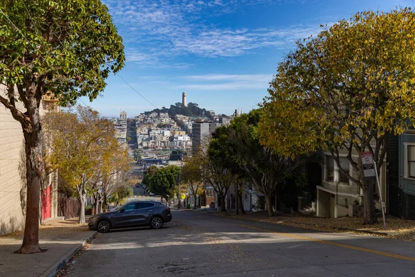 Picture Coit Tower Atop Telegraph Hill Seen Russian Hill Fall — Stock Photo, Image