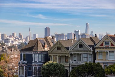 San Francisco 'nun Boyalı Hanımlarının bir resmi..
