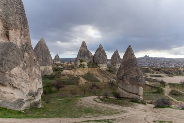 Kılıç Vadisi 'nin bir resmi, Goreme Ulusal Parkı' nın bir parçası..