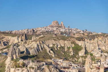 A picture of the Uchisar Castle as seen from the town of Goreme.