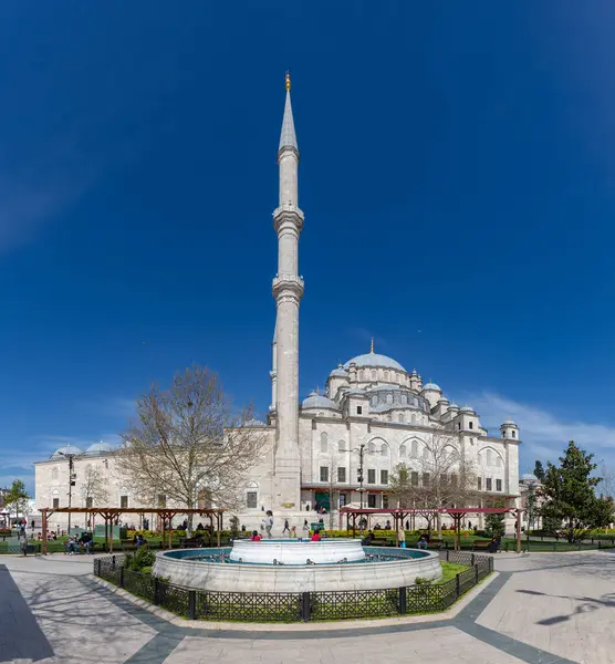 Una Foto Mezquita Fátima Estambul — Foto de Stock