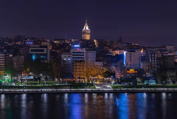 Picture Beyoglu District Waterfront Galata Tower Night — Stock Photo, Image