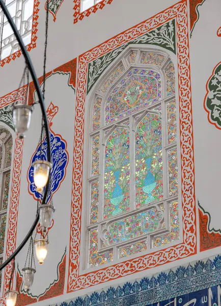Una Imagen Del Colorido Magnífico Interior Tumba Hatice Turhan Sultan — Foto de Stock