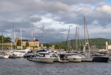 Aker Brygge Marina 'nın bir resmi..