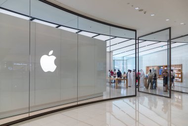 Dubai Alışveriş Merkezi 'ndeki Apple mağazasının resmi..