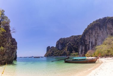Koh Hong Adası Sahili 'nin bir resmi..