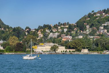 Como 'daki Villa Olmo' nun bir resmi..