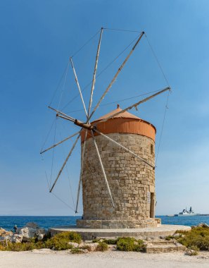 Rhodes Yel Değirmenlerinden birinin resmi..