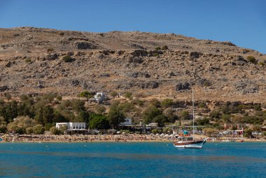 Lindos Plajı 'nın bir resmi..