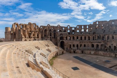 El Jem Roma Amfitiyatrosunun bir resmi..