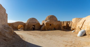 Yıldız Savaşları 'nın bir resmi - Tunus' ta Mos Espa çekim yeri.