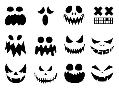 Cadılar Bayramı balkabağı koleksiyonu oyulmuş yüz siluetleri simgeleri. Şeffaf arkaplanda siyah izole yüz desenleri var. Cadılar Bayramı balkabağı ya da hayaletinin korkutucu ve komik yüzleri.