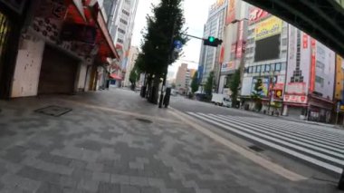 Tokyo Akihabara Sabah Bisikleti Kasım 2022