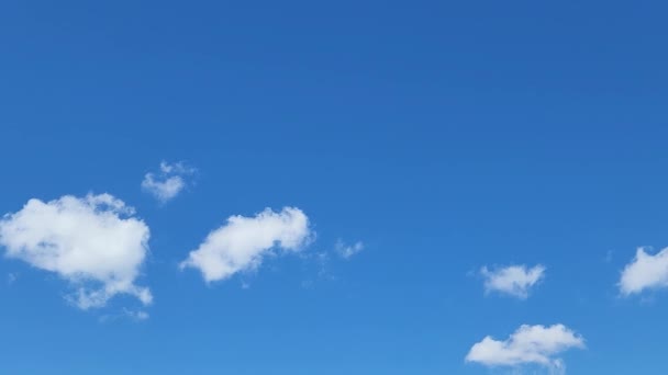 青い空と雲ビデオクリップ — ストック動画
