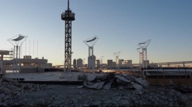 Tokyo Harumi rıhtım yıkım işi Aralık 2022 Sabah erken saatlerde