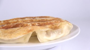 Gyoza Japon Tava Kızarmış Böreği