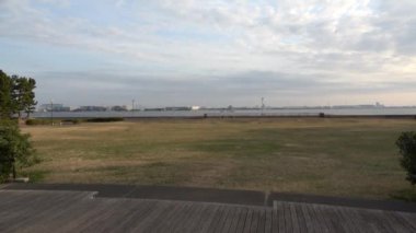 Urayasu Hinode Sahil Alanı, Japonya Sabah Erkenden