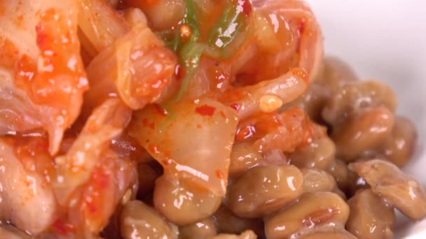 Pikantní Kimchi Natto Zblízka Videoklip — Stock video