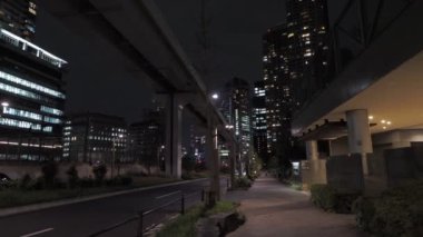 Shiodome Gece Manzarası, Japonya Tokyo Nisan 2023