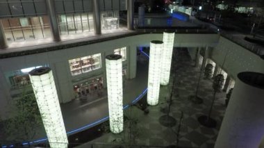 Shiodome Gece Manzarası, Japonya Tokyo Nisan 2023