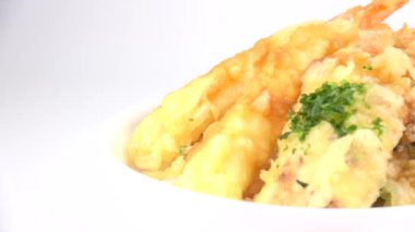 Tempura pirinç kasesi geleneksel Japon yemeği Tendon