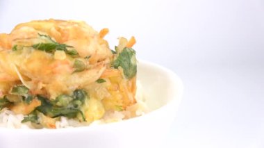 Tempura Kakiage pirinç kasesi Japon geleneksel yemeği Kakiagedon