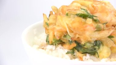 Tempura Kakiage pirinç kasesi Japon geleneksel yemeği Kakiagedon