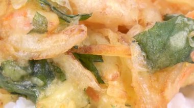 Tempura Kakiage pirinç kasesi Japon geleneksel yemeği Kakiagedon