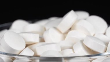 Ek beyaz tablet siyah arkaplan