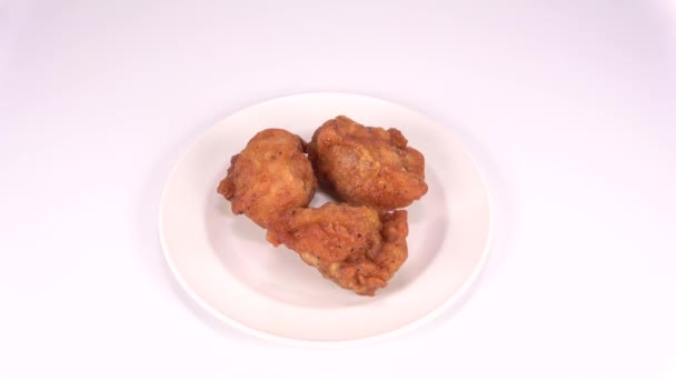 Fried Chicken Pieces Short Video Clip — Stock Video