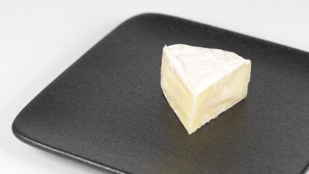 Camembert Peyniri Kısa Video Klibi — Stok video