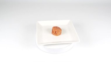 Tuzlu erik, kısa video klibi Japonya umeboshi