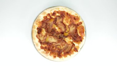 Teriyaki tavuklu pizza, video klibi.