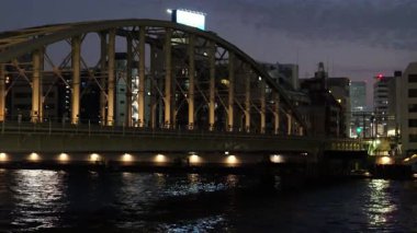 Sumida Nehri Demiryolu Köprüsü, Japonya Tokyo 2025 Gece Manzarası