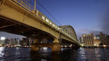 Sumida Nehri Demiryolu Köprüsü, Japonya Tokyo 2025 Gece Manzarası