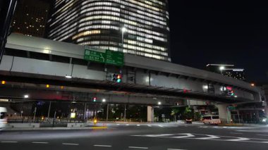 Shiodome Gece Manzarası, Japonya Tokyo Haziran 2025