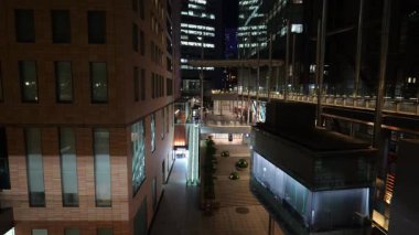 Shiodome Gece Manzarası, Japonya Tokyo Haziran 2025