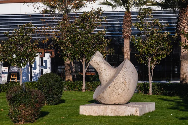 Manavgat Turkey January 2023 Modern Sculpture Simple Geometric Shapes Park — Stock Photo, Image