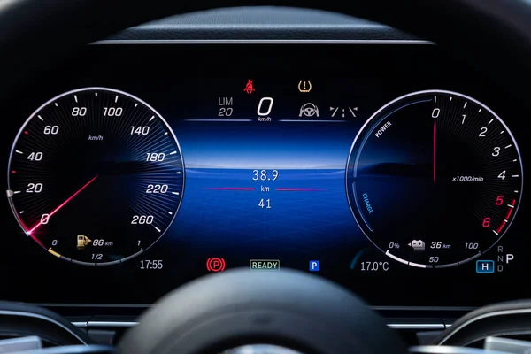 Novosibirsk Rusland September 2023 Mercedes Benz Gle Coupe Nærbillede Speedometeret - Stock-foto
