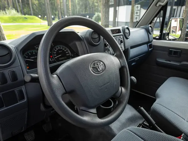 Novosibirsk Rusia Septiembre 2023 Toyota Land Cruiser Detalles Cabina Interior — Foto de Stock