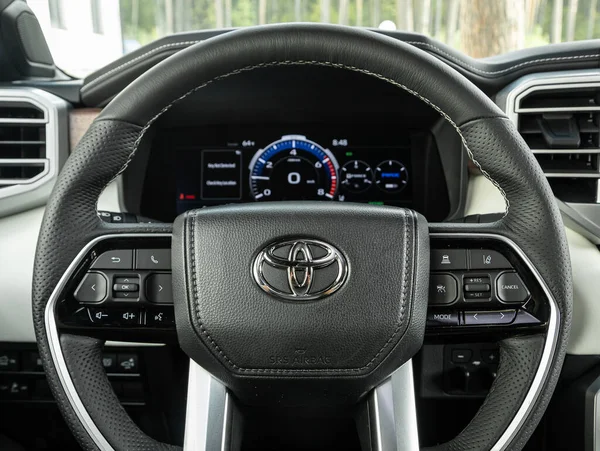 Novosibirsk Ryssland September 2023 Toyota Tundra Interiör Modern Suv Bil — Stockfoto