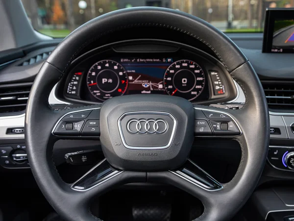 Novosibirsk Russia October 2023 Audi Car Interior Steering Wheel Shift — Stock Photo, Image
