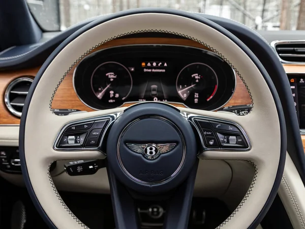 Novosibirsk Russia November 2023 Bentley Bentayga Interior New Modern Suv — Stock Photo, Image